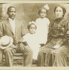 Moten Family Denton